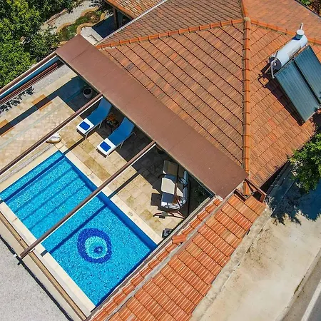 Jade Evi Hotel Konacik