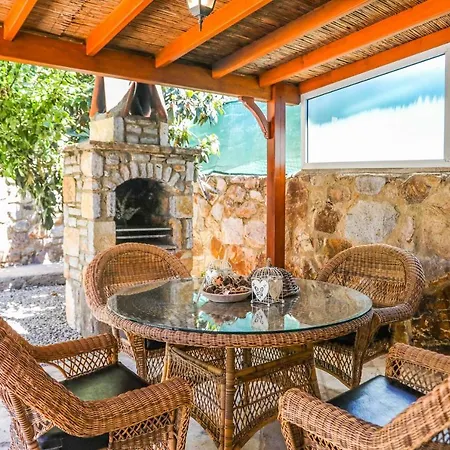 Hotel Jade Evi *