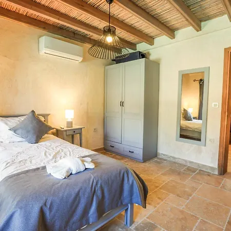 Jade Evi Hotel Konacik